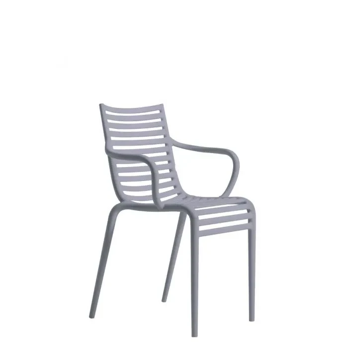 Krzesło_ogrodowe_DRIADE_PIP-e_z_podłokietnikami