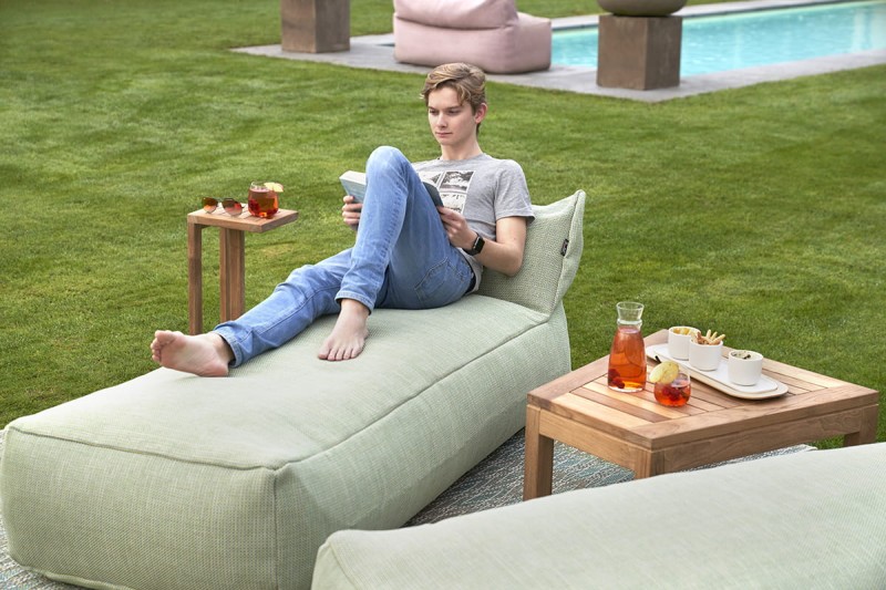 Stolik_kawowy_ogrodowy_teak_TRIANGLE