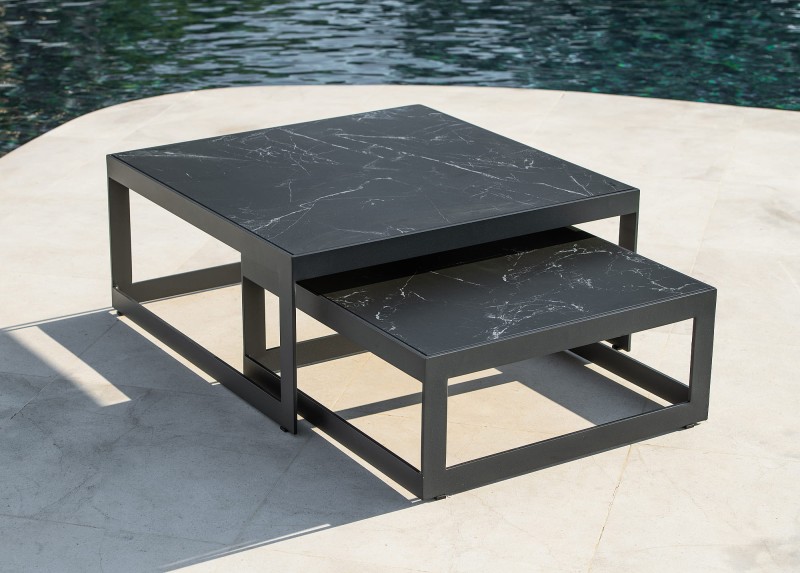 Stolik_kawowy_ogrodowy_BURFORD_aranżacja