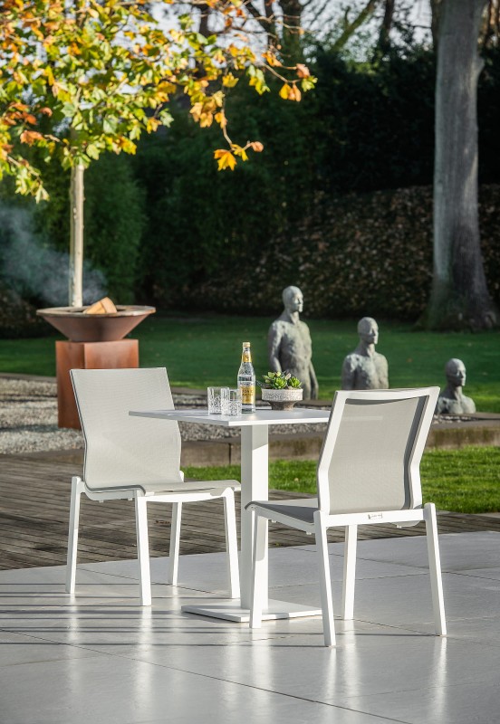 PARANA_stolik_barowy_bistro_aranżacja