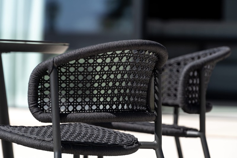 BUTTERFLY_krzesło_ogrodowe_obiadowe_aranżacja