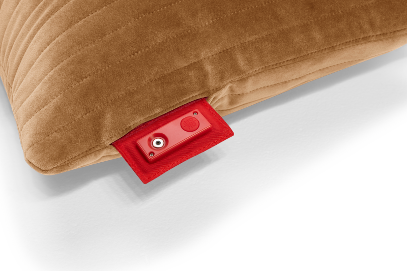 poduszka_rozgrzewająca_Fatboy-hotspot-quadro-line-velvet-almond