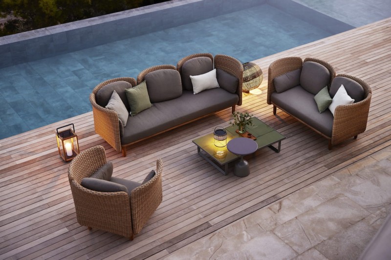 ogrodowa_sofa_wypoczynkowa_ARCH_caneline_z_niskim_oparciem