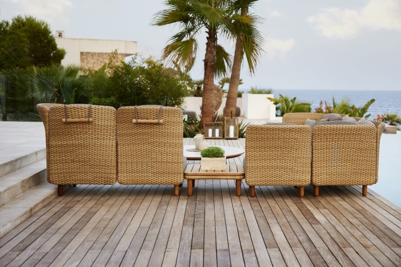 ogrodowa_sofa_wypoczynkowa_ARCH_caneline_z_niskim_oparciem