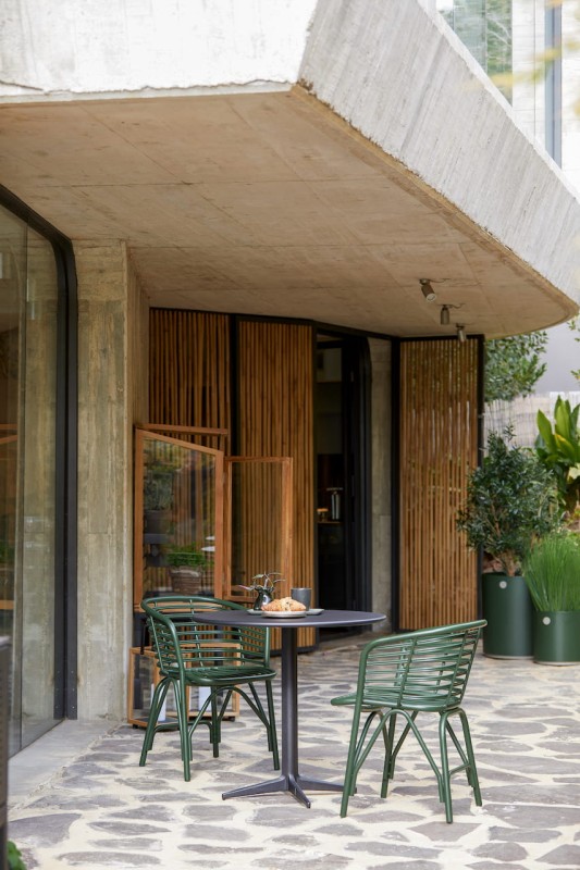 Krzesło_ogrodowe_BLEND_caneline