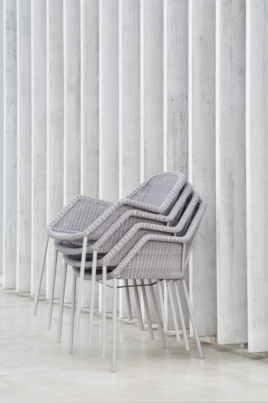 Ogrodowe_krzesło_jadalniane_BREEZE_caneline_aranżacja