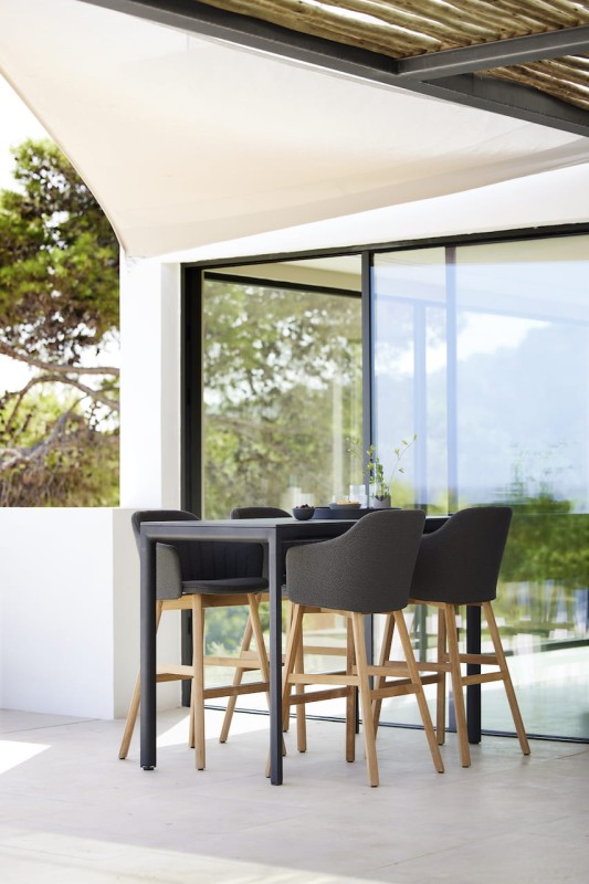 ogrodowy_hoker_barowy_wysoki_75_caneline_choice