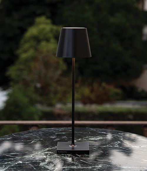 lampa_ogrodowa_bezprzewodowa_USB_poldina-pro-table-lamp-black