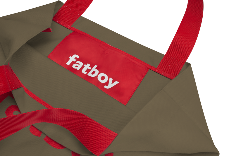 fatboy-baggy-bag-forest-dump-closeup-03-106371.png