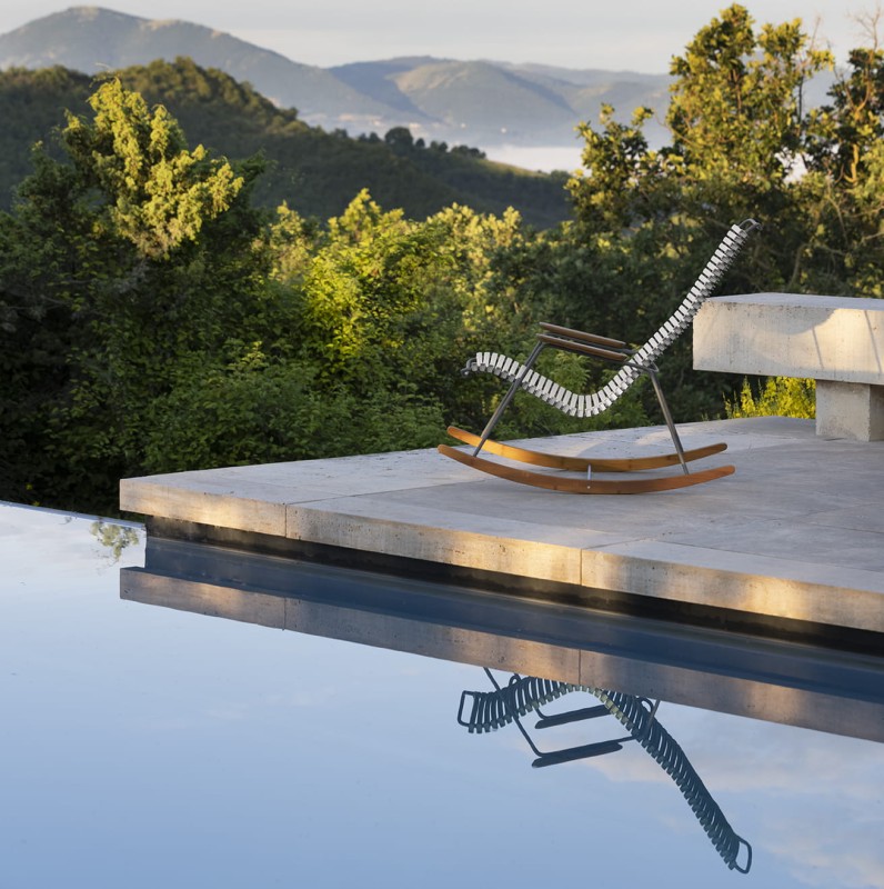 CLICK_Rocking-chair_3_Muted-white_HOUE_H4658_low.jpg