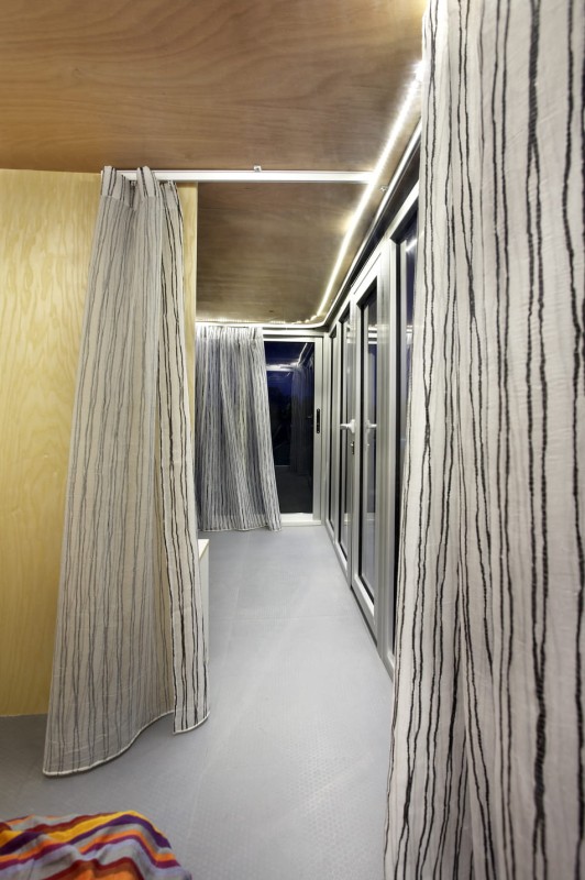 Kopia Illinois Playhouse sideview.jpg