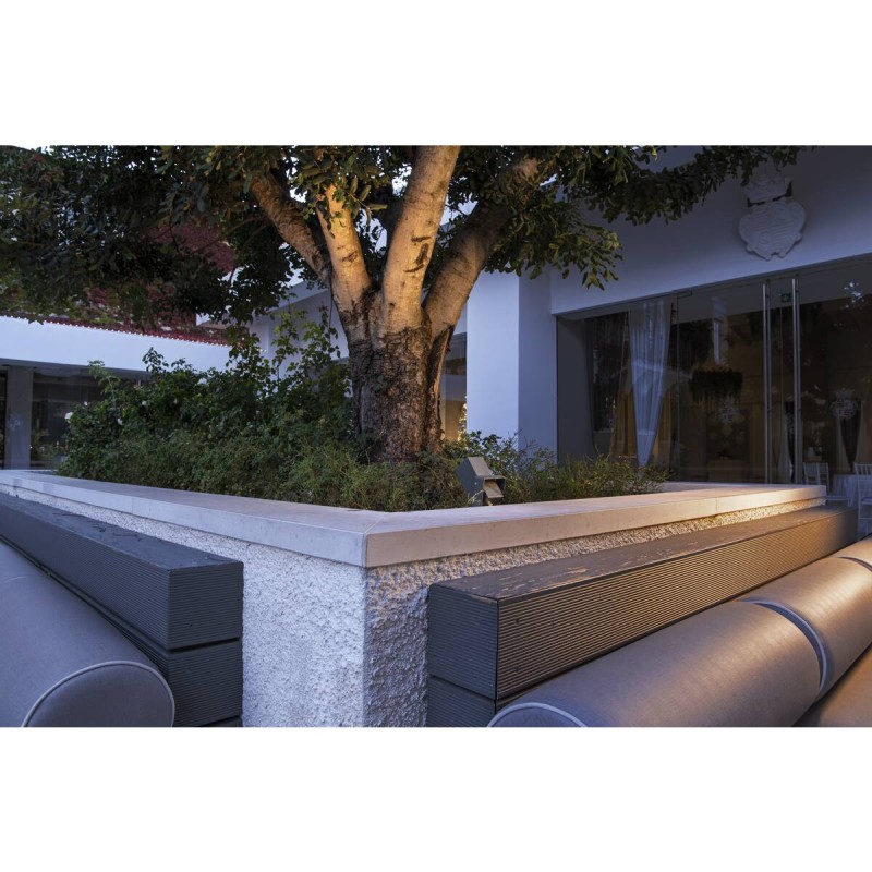 THEO BRACKET ze źródłem oświetlenia