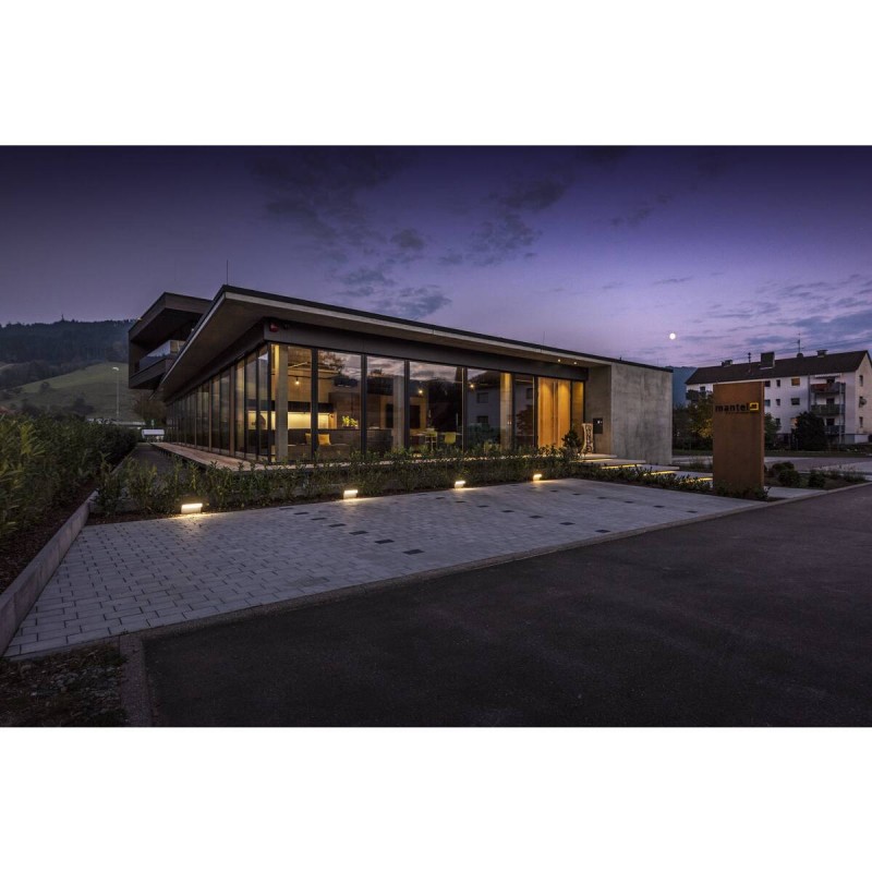 Lampa podłogowa :: L-LINE OUT 30