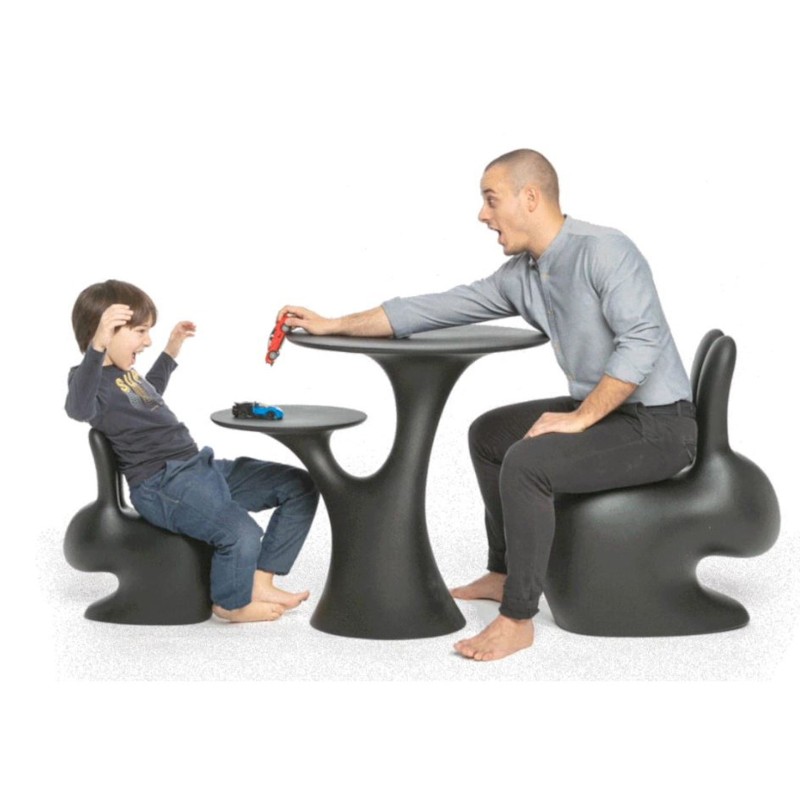 stolik_rabbit_tree_qeeboo_by_stefano_giovannoni