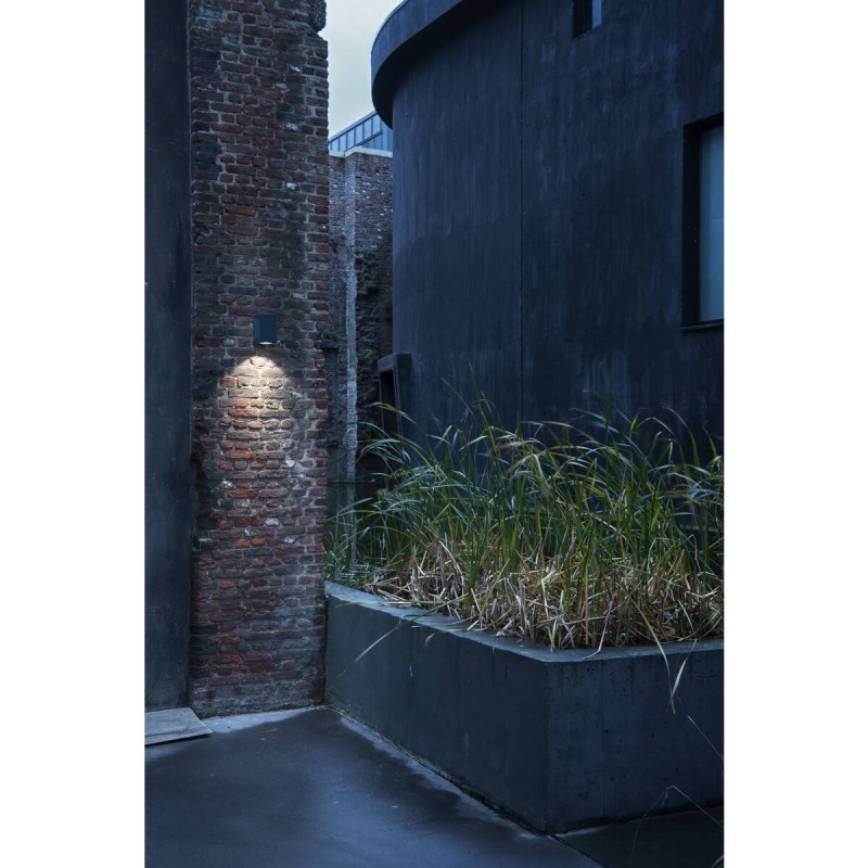 Lampa ścienna :: ENOLA SQUARE M WL