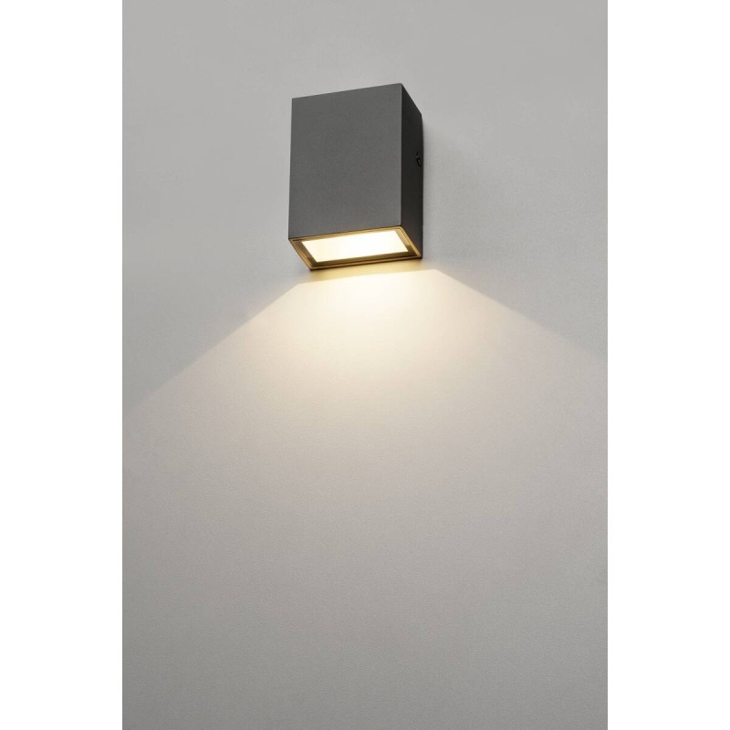 Lampa ścienna :: QUAD 1