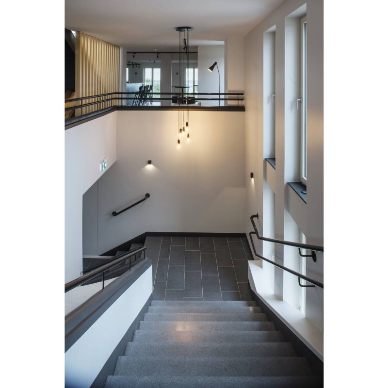 Lampa ścienna :: QUAD 1