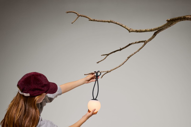 lampa_USB_fatboy-bolleke-mini-la-surprise-anthracite