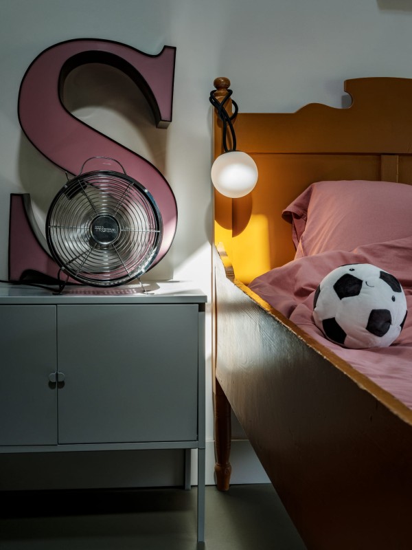 lampa_USB_fatboy-bolleke-mini-la-surprise-anthracite