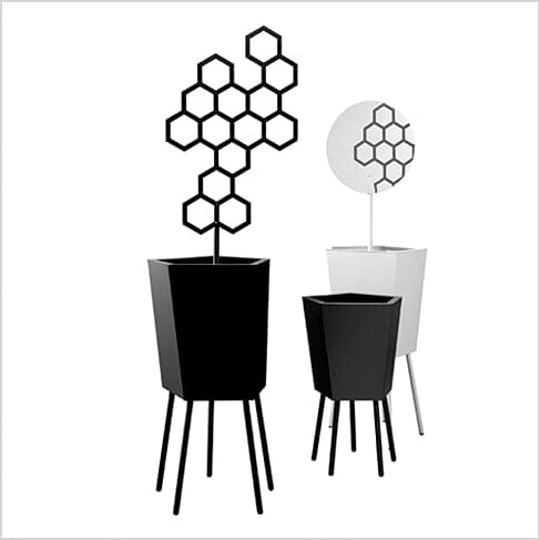 metalowa_donica_ELEVATION_z_trejażem_lustrem