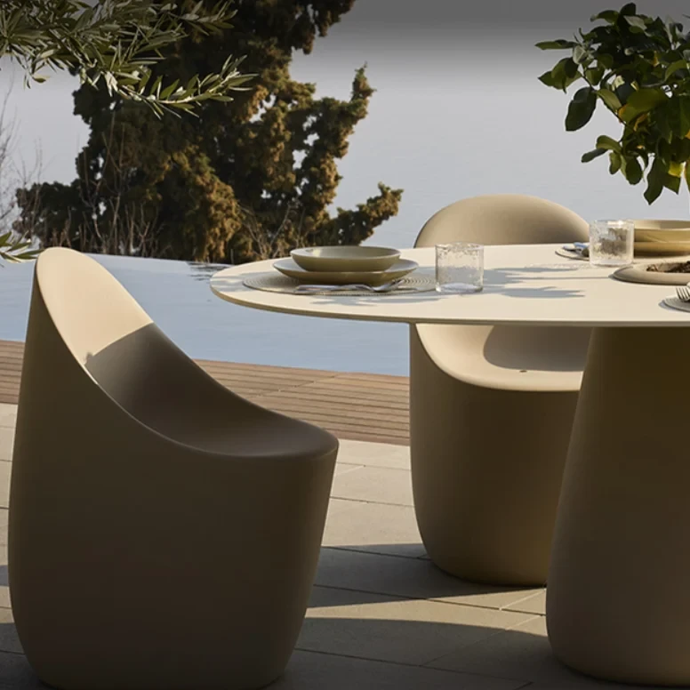 stól-ogrodowy-blat-owalny-190 cm-HPL-qeeboo-cobble-design-elisa-giovannoni