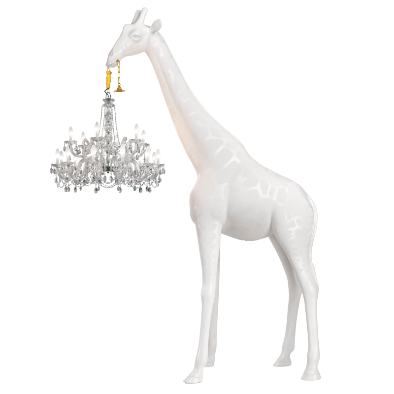 lampa-ogrodowa-qeeboo-giraffe-in-love-xl-4-meters-design-by-marcantonio-biała