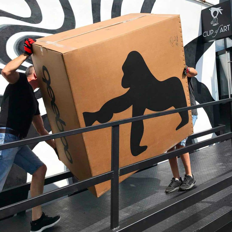 lampa-dekoracja-rzeźba-KONG-qeeboo-design-by-Stefano--Giovannoni