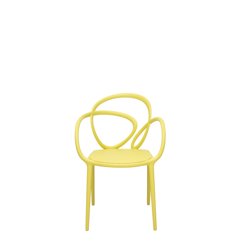 zestaw-2-krzeseł-loop-chair-qeeboo_mustard-żółte