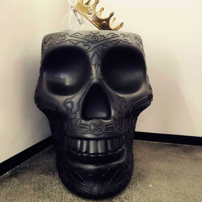 stolik_Mexico_stool_by Studio Job_qeeboo