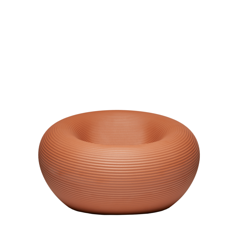 Fotel_ogrodowy_qeeboo-nami-armchair-stefano-giovannoni--terracotta