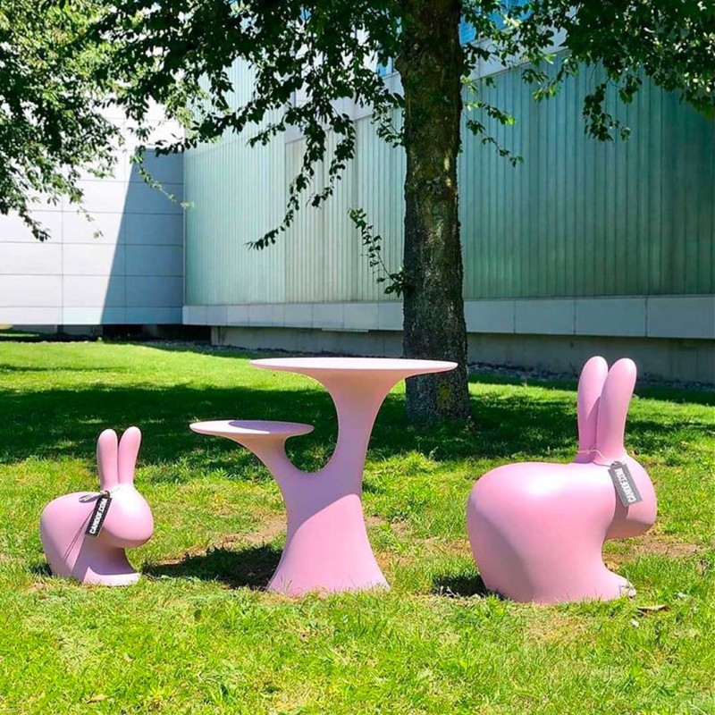 stolik-z-dwoma-blatami-qeeboo-piero-fasanotto-michele-branca-rabbit-tree-design-stefano-giovannoni