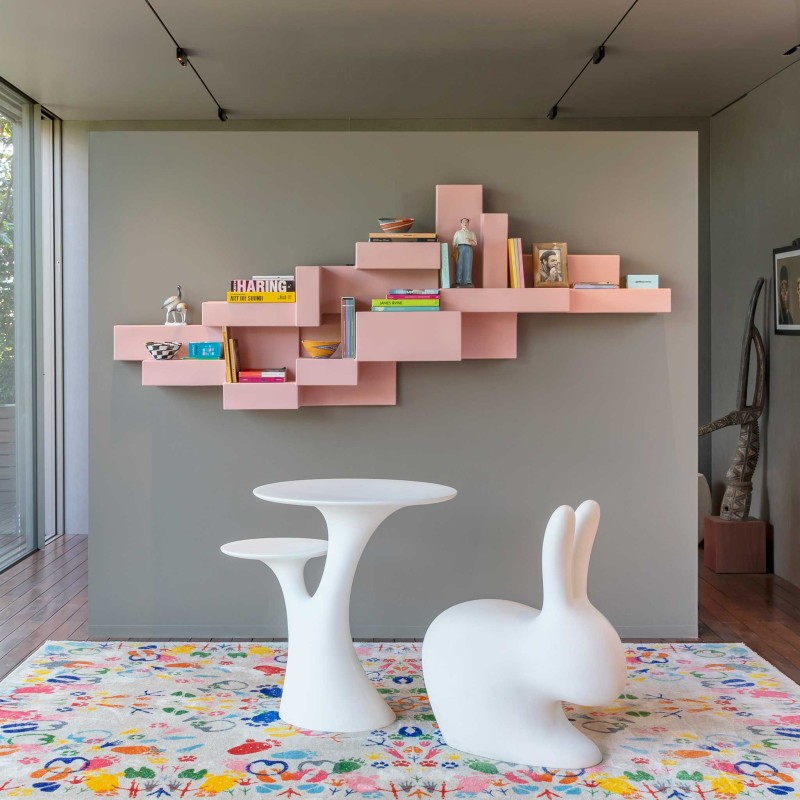 stolik-z-dwoma-blatami-qeeboo-piero-fasanotto-michele-branca-rabbit-tree-design-stefano-giovannoni