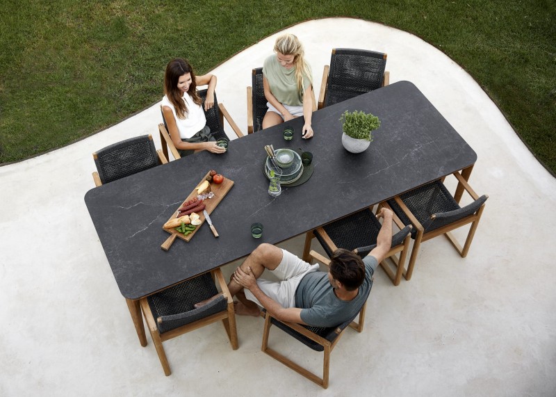 ogrodowy_stół_obiadowy_ASPECT_caneline