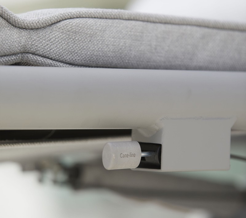 Leżak_z_regulacją_CONIC_caneline