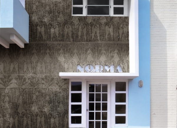 wallanddeco-uxmal-2014.jpg
